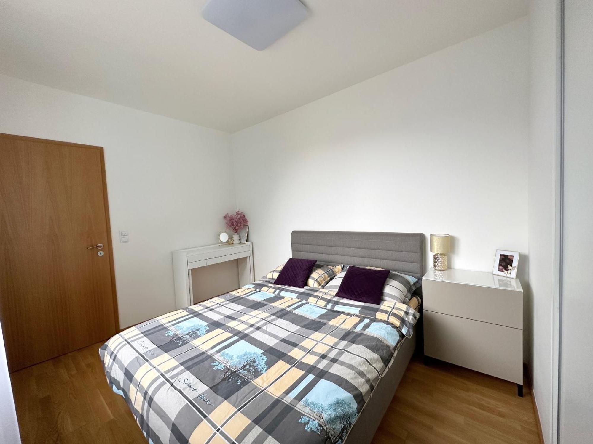 Apartment With Free Parking In Prag Exteriör bild